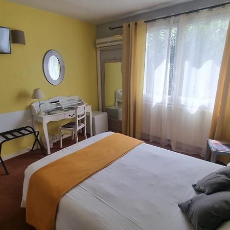 Hotel Du Tricastin بييرُلات المظهر الخارجي الصورة
